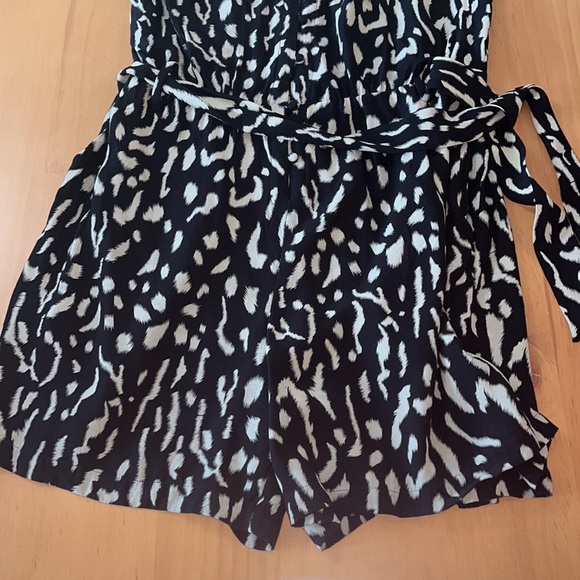 Rails Sophia Romper size small - Picture 5 of 11